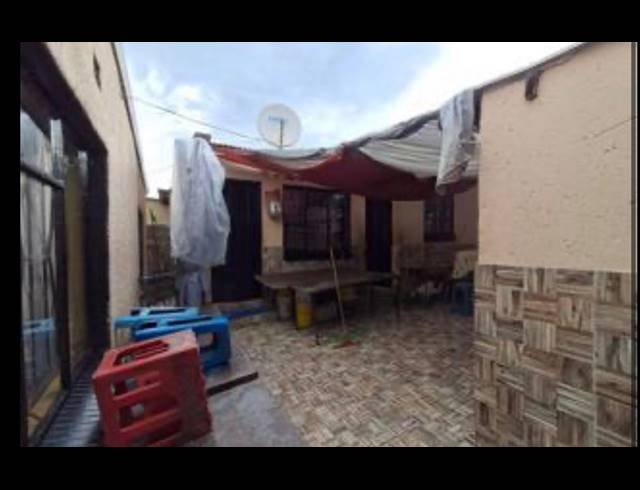 3 BEDROOM FREESTANDING FOR SALE IN IVORY PARK